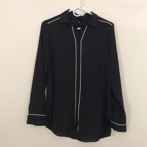 NWT Who What Wear Black Button Down